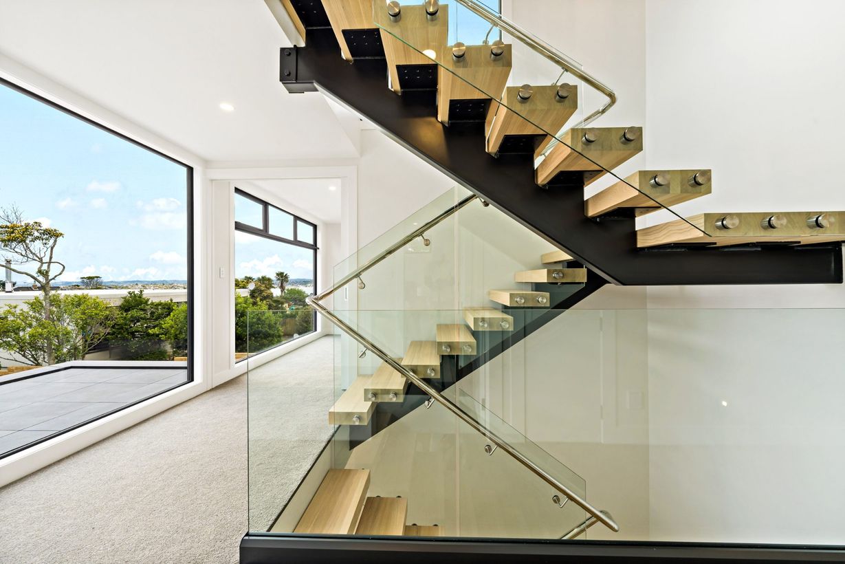 Stair detail at 298B Riddell Road, Glendowie